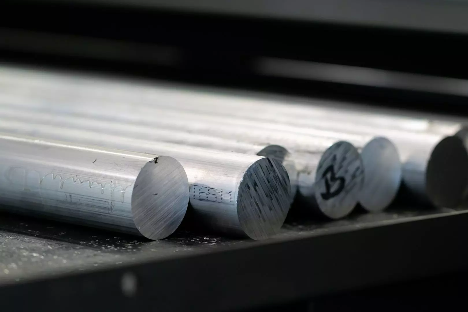 What are the different types of TIG welding?